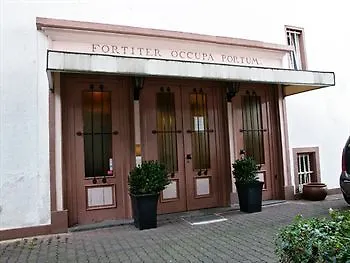 בית הארחה Fair Diana 3*