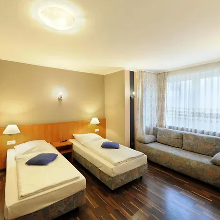 戴安娜菲儿别墅酒店 3*