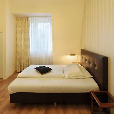 Vendégház Fair Diana Frankfurt am Main